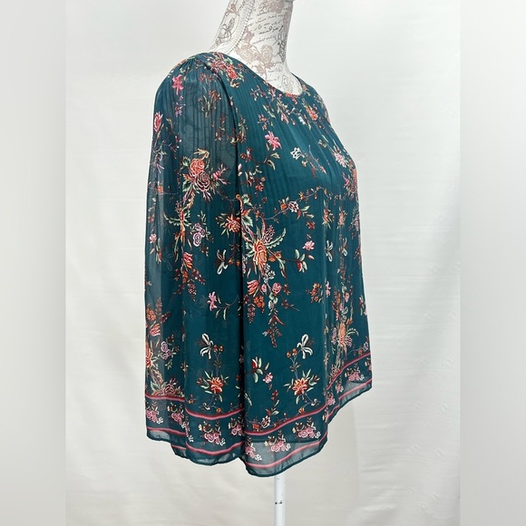 MAX STUIO Hunter green floral sheer sleeve blouse size M. - Picture 7 of 13